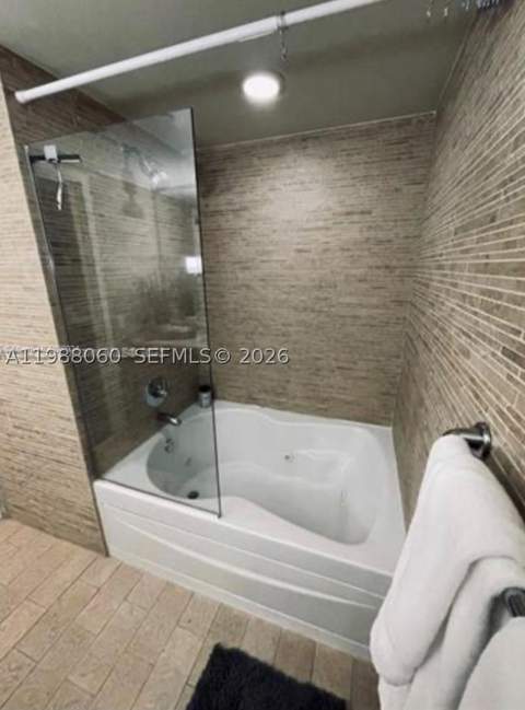50 Biscayne Blvd 607, Miami FL - photo 11 of 18