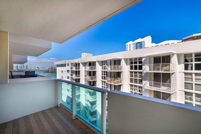 1 bedroom Condominium at 1200 West Avenue 1521, Mirador 1200 Condo, Miami Beach — photo 3