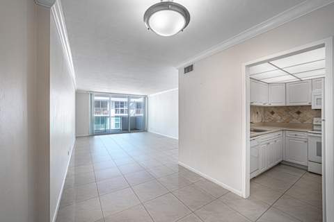 1200 West Avenue 1521, Miami Beach FL - photo 6 of 33