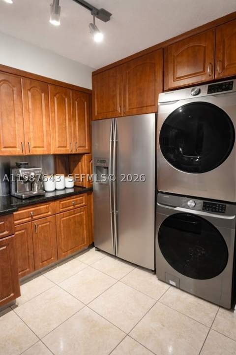 5055 NW 7th St 206, Miami FL - photo 9 of 23