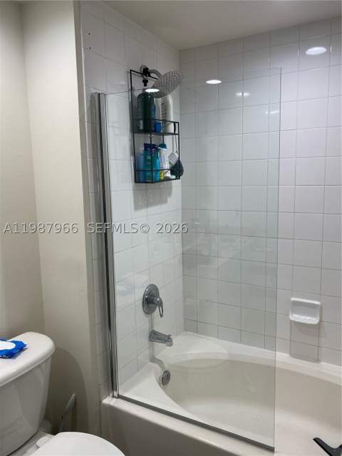 2000 N Bayshore Dr 506, Miami FL - photo 11 of 14