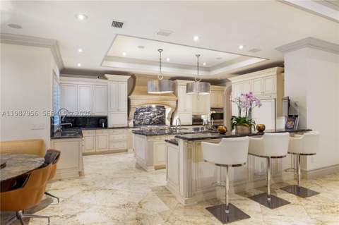 5250 Snapper Creek Rd, Coral Gables FL - photo 17 of 77