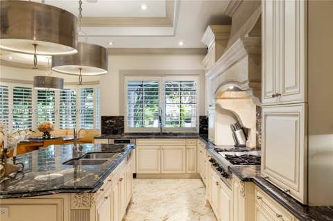 5250 Snapper Creek Rd, Coral Gables FL - photo 20 of 77