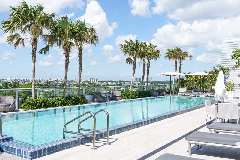 2 bedroom Condominium at 9540 W Bay Harbor Dr 301, Bay Harbour Island, Bay Harbor Islands — photo 4