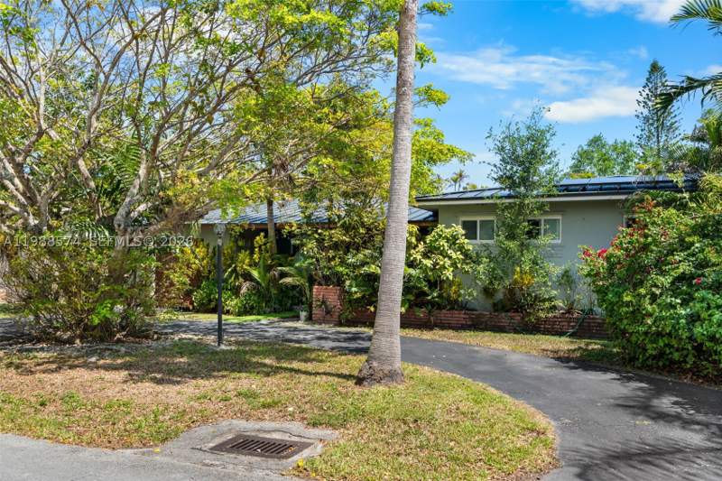 3 bedroom SingleFamilyResidence at 6005 SW 64th Pl, Merion Park, South Miami — photo 4
