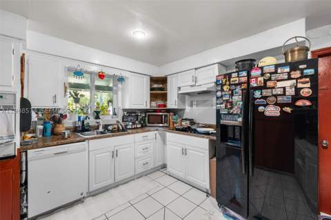 6005 SW 64th Pl, South Miami FL - photo 7 of 33