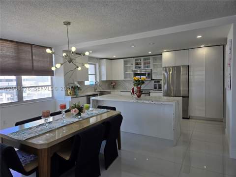 2750 NE 183rd St 2205 T, Aventura FL - photo 6 of 15