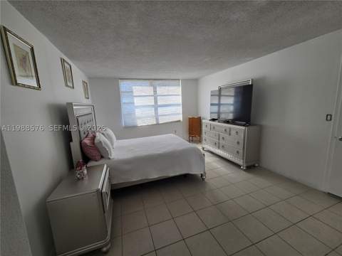 2750 NE 183rd St 2205 T, Aventura FL - photo 9 of 15