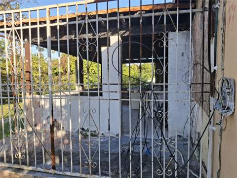 1561 NW 131st St, Miami FL - photo 14 of 44