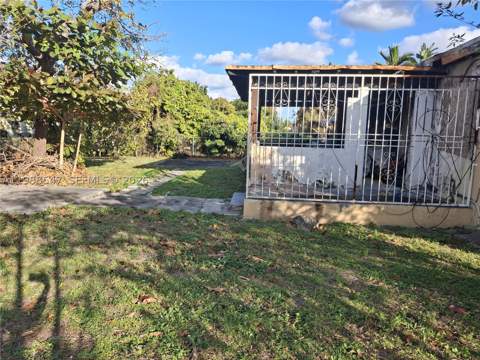 1561 NW 131st St, Miami FL - photo 24 of 44