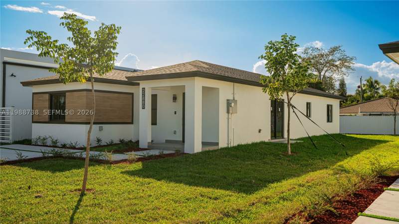 4 bedroom SingleFamilyResidence at 22840 SW 122nd Pl, Silver Palm Park, Miami — photo 4