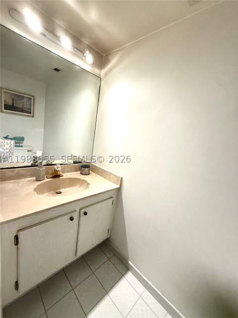 10000 W Bay Harbor Dr Ph4, Bay Harbor Islands FL - photo 24 of 34