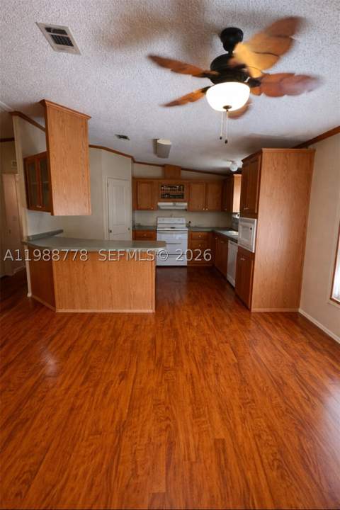 220 NE 12th Ave #165, Homestead FL - photo 6 of 7