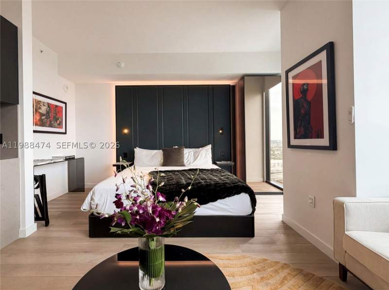 0 bedroom Condominium at 20 NE 11th St 4111, Miami North, Miami — photo 2