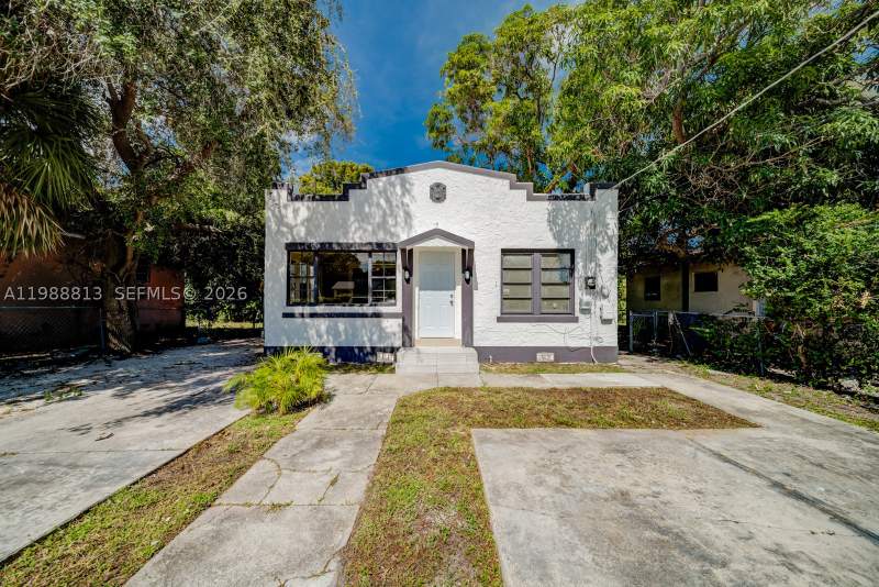 3 bedroom SingleFamilyResidence at 829 NW 56th St, Pine Highlands, Miami — photo 4