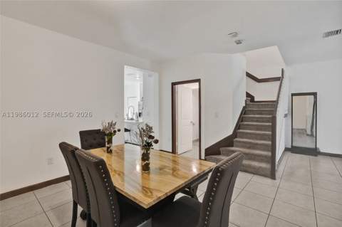 408 NE 212th Ter, Miami FL - photo 10 of 54
