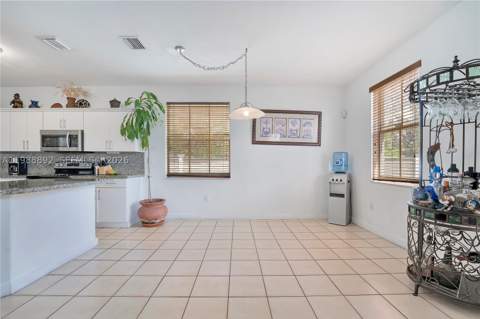 1173 NW 135th Ct, Miami FL - photo 12 of 38