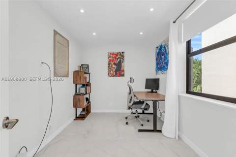 20441 NE 30th Ave 424-9, Aventura FL - photo 7 of 36
