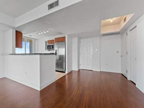 3232 SW 22nd Ter 1609, Miami FL - photo 7 of 36