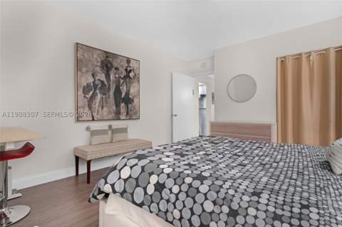 1117 Meridian Ave 5-1117, Miami Beach FL - photo 20 of 41