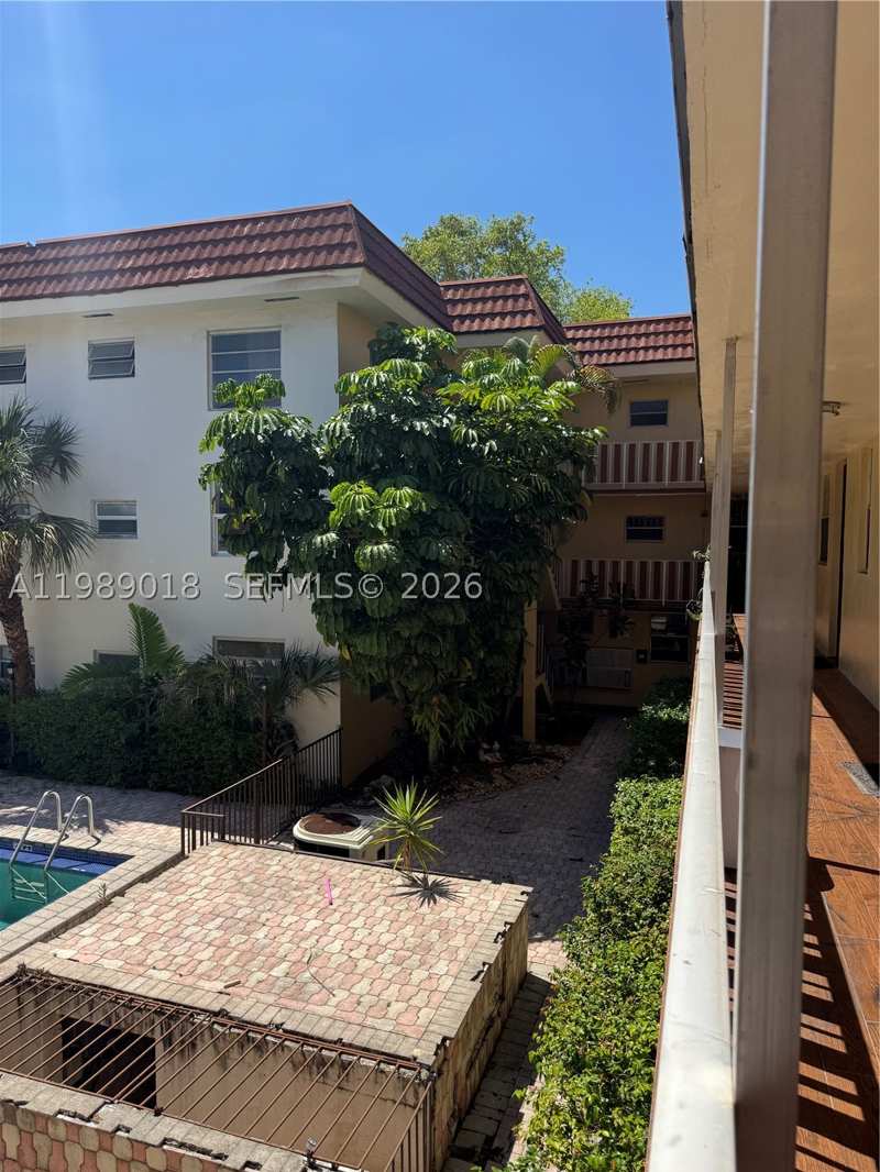 1 bedroom Condominium at 13655 NE 10th Ave 208, Oxfort Court Condo, North Miami — photo 1