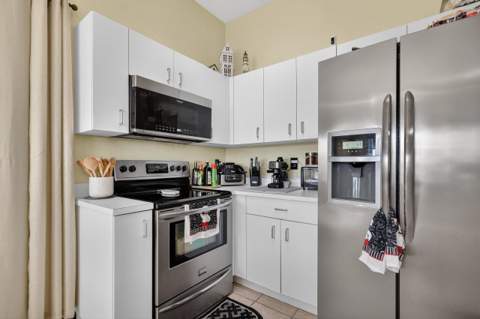 16266 SW 103rd Terrace, Miami FL - photo 12 of 32