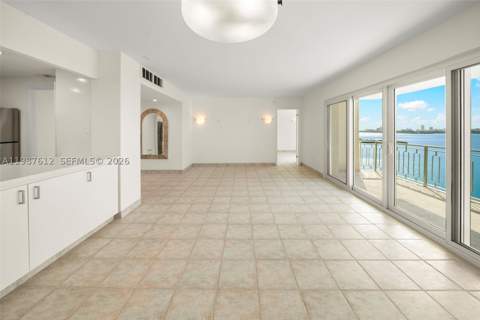 11111 Biscayne Blvd 19D, Miami FL - photo 12 of 19