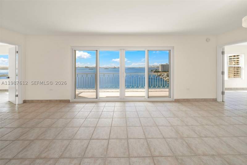 2 bedroom Condominium at 11111 Biscayne Blvd 19D, Jockey Club Condo, Miami — photo 2