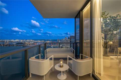 788 NE 23rd St 3801, Miami FL - photo 16 of 86