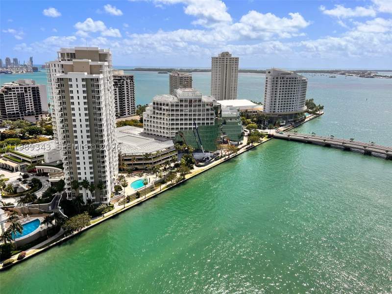 3 bedroom Condominium at 495 Brickell Ave 2401, Icon Brickell No Two, Miami — photo 3