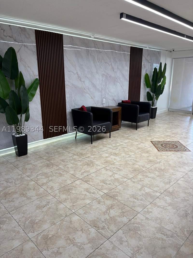 2 bedroom Condominium at 16410 Miami Dr 504, Three Seasons Condo Bldg, North Miami Beach — photo 3