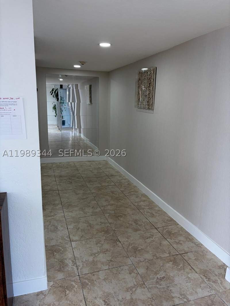 2 bedroom Condominium at 16410 Miami Dr 504, Three Seasons Condo Bldg, North Miami Beach — photo 4