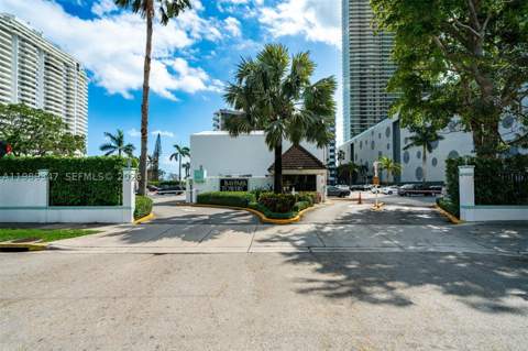 3301 NE 5th Ave 1212, Miami FL - photo 21 of 37