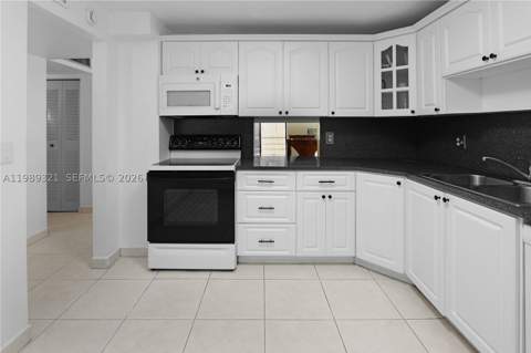 2821 N Miami Beach Blvd 2K, North Miami Beach FL - photo 10 of 40