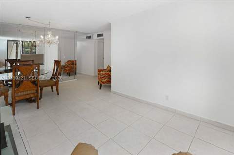 2821 N Miami Beach Blvd 2K, North Miami Beach FL - photo 15 of 40