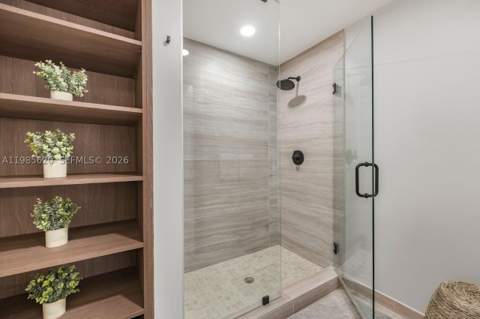580 72nd St 613, Miami Beach FL - photo 14 of 32