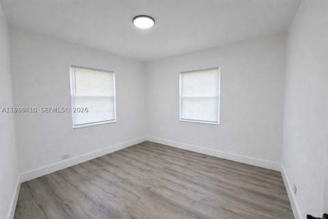 2450 NW 157th St Rd, Miami Gardens FL - photo 13 of 24