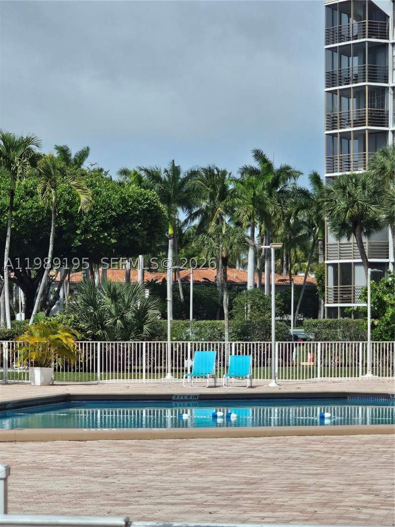 1 bedroom Condominium at 20400 W Country Club Dr 601, Biscaya IV Condo, Aventura — photo 5