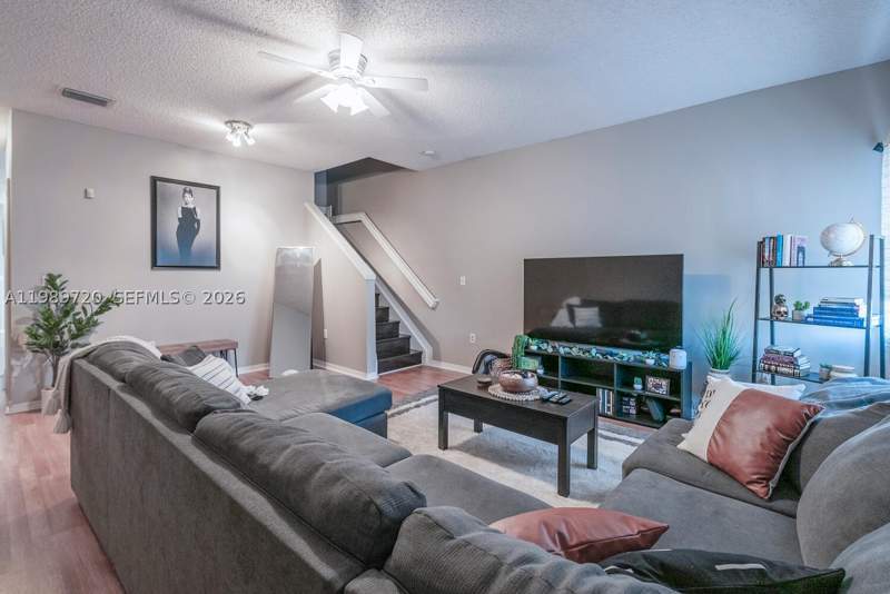 2 bedroom Condominium at 2203 SE 23rd Ter 2203, Towngate Condo Eleven, Homestead — photo 3