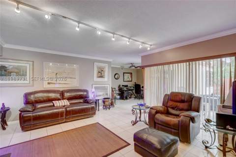 337 Ives Dairy Rd 12, Miami FL - photo 9 of 43