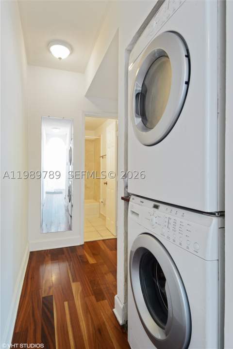 1027 Pennsylvania Ave 203, Miami Beach FL - photo 12 of 14