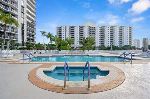 3598 Yacht Club Dr 1204, Aventura FL - photo 10 of 19