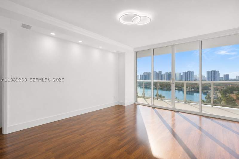 2 bedroom Condominium at 3598 Yacht Club Dr 1204, Harbor Tws At The Waterwa, Aventura — photo 2