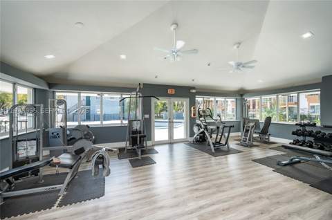 7095 NW 179th St 110, Hialeah FL - photo 19 of 22