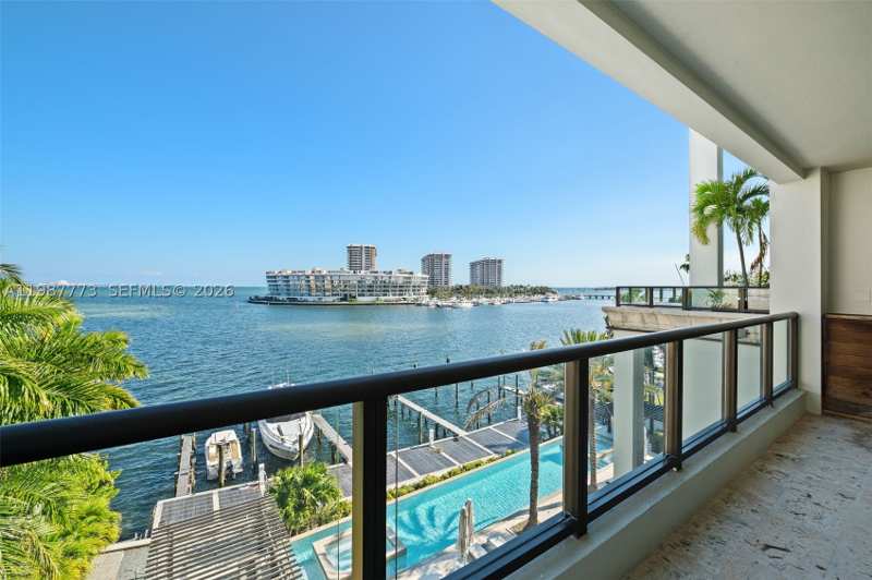 4 bedroom Condominium at 3535 Hiawatha Ave 502, Residences At Vizcaya Con, Miami — photo 1