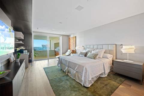 3535 Hiawatha Ave 502, Miami FL - photo 14 of 45