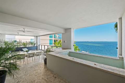 3535 Hiawatha Ave 502, Miami FL - photo 15 of 45
