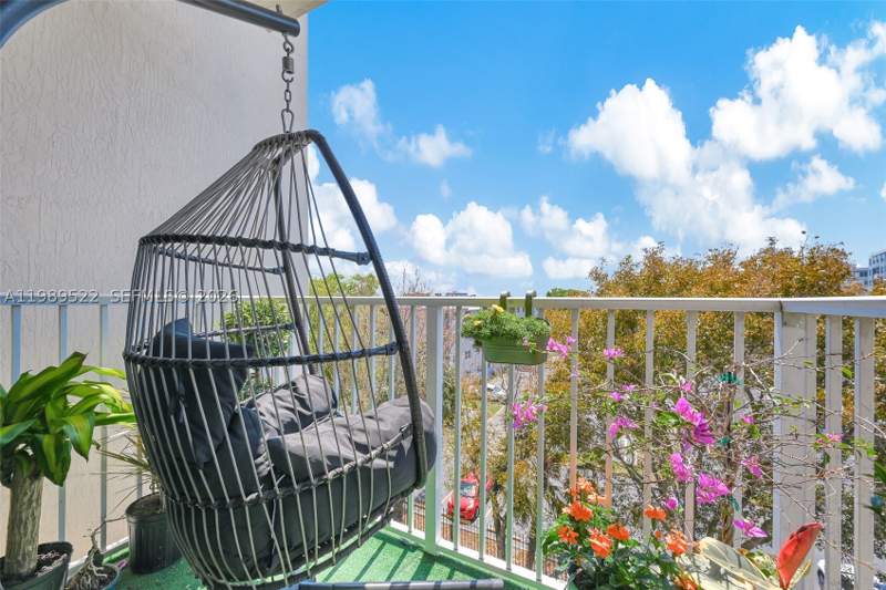 2 bedroom Condominium at 11060 SW 196th St 514, Paradise Pointe Condo, Cutler Bay — photo 4