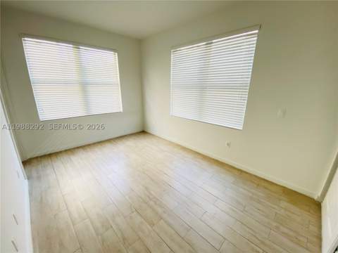 1611 Meridian Ave 305, Miami Beach FL - photo 8 of 17