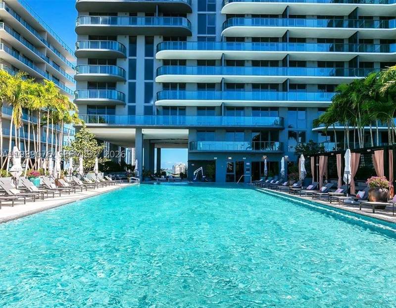 1 bedroom Condominium at 121 NE 34th St 2115, 3401 Midtown Condo, Miami — photo 2